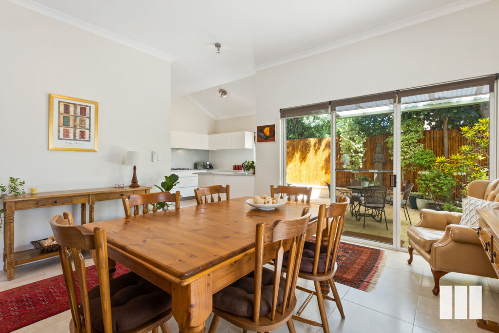 PRIVATE ABODE IN THE HEART OF THE ACTION