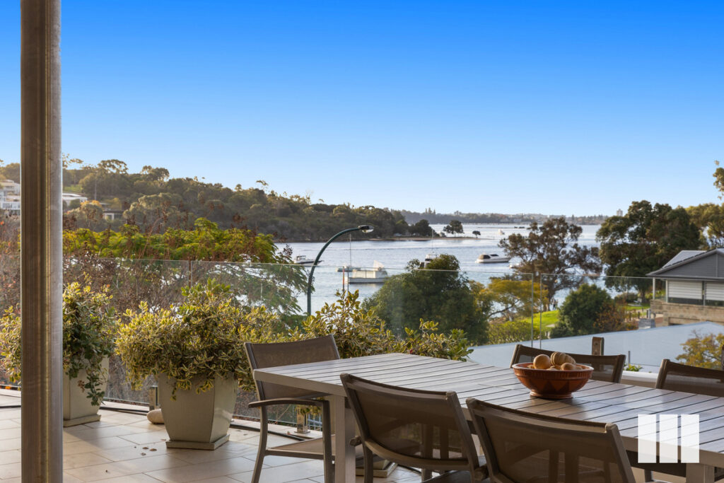 ICONIC RIVERSIDE SANCTUARY