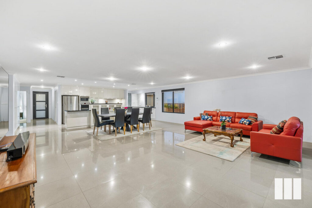 SPACIOUS HAVEN ON HENSMAN