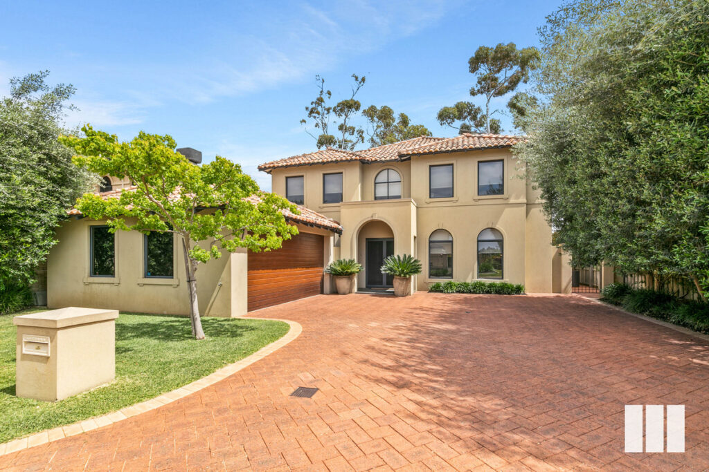 TUSCAN-INSPIRED MASTERPIECE