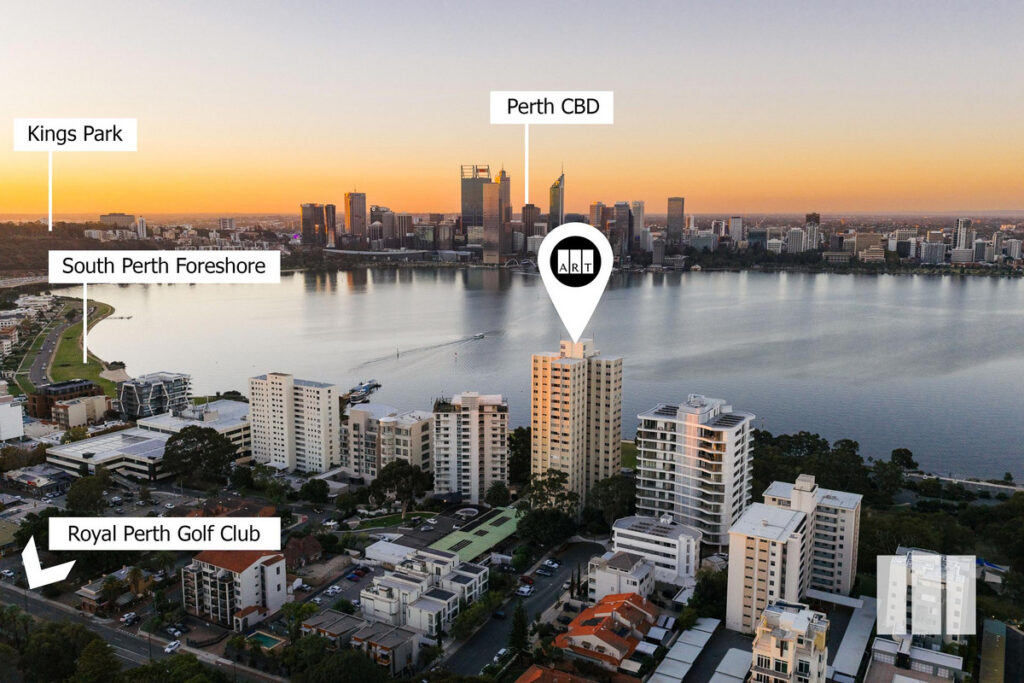 180 DEGREE RIVER & CITY VIEWS