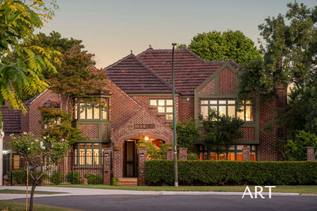 TUDOR MAGNIFICENCE  – TRULY ONE OF A KIND!