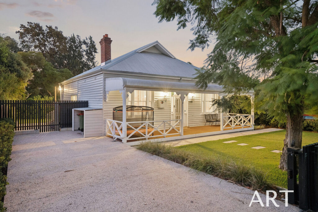 Classic Federation Charm – Wonderfully Restored & Refined