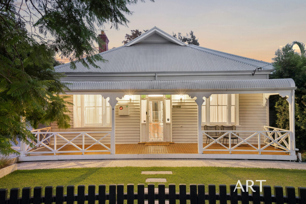 Classic Federation Charm – Wonderfully Restored & Refined