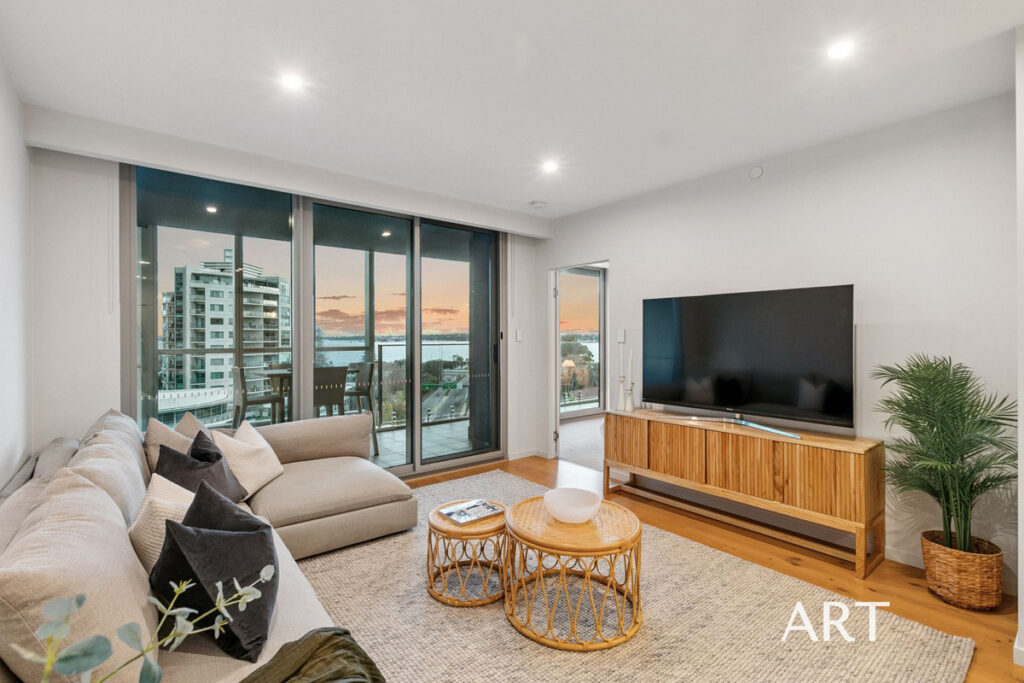 RIVER VIEWS, REFINED INTERIORS, RESORT LIFESTYLE