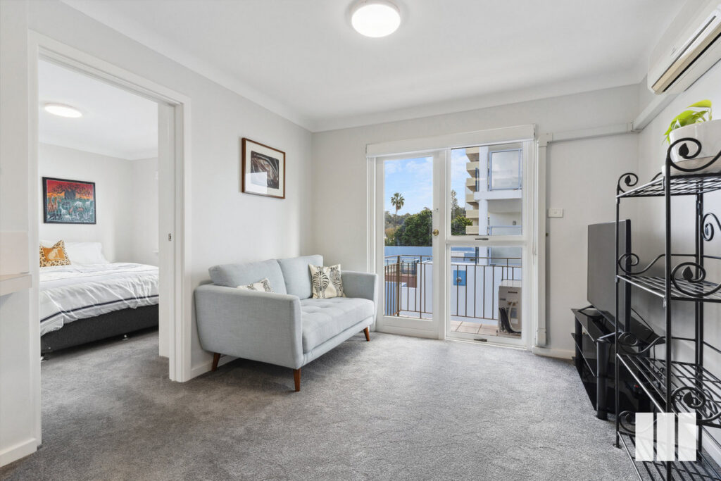 POSITION PERFECT PENINSULAR LIFESTYLE
