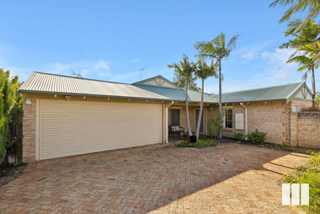EFFORTLESS LIVING MEETS COMO LIFESTYLE