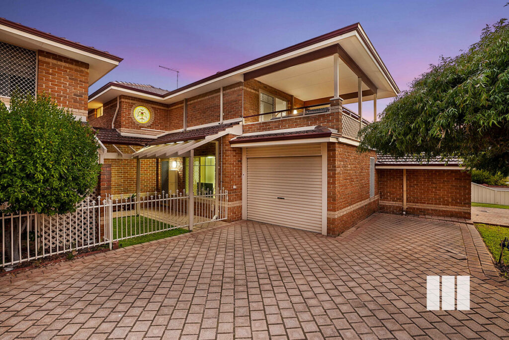 FULLY RENOVATED RIVERSIDE LIVING