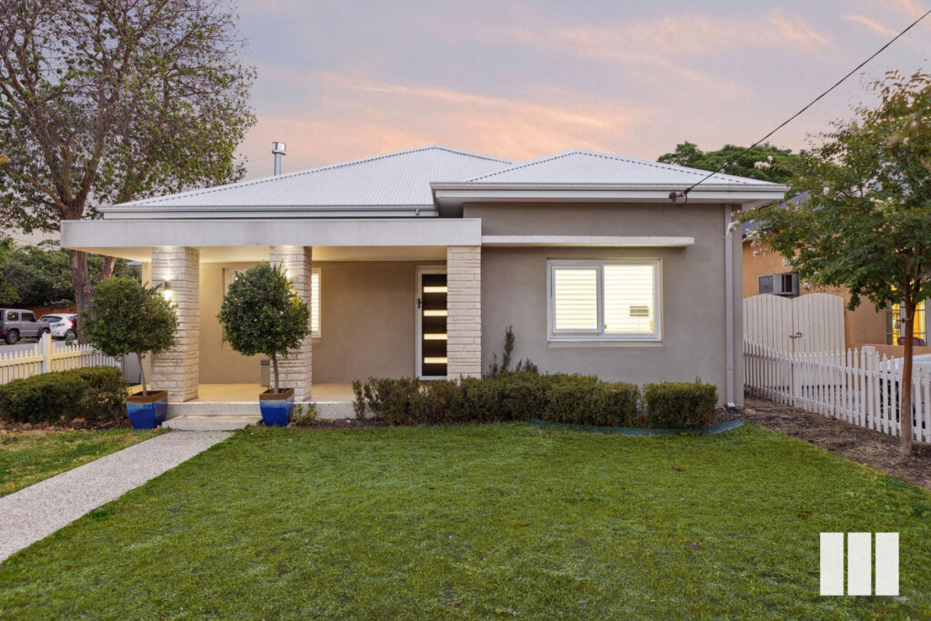 CHARMING CHARACTER, MODERN LUXURY – PERFECT FOR PROFESSIONALS