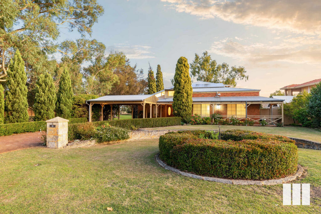 TRANQUIL RIVERSIDE FAMILY OASIS